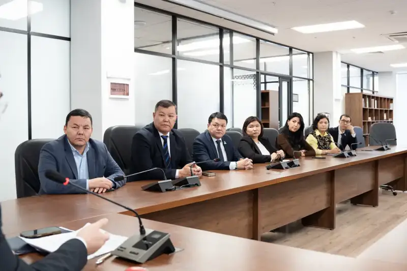 Механизмы взаимодействия государства и гражданского сектора обсудили в Астане (2)