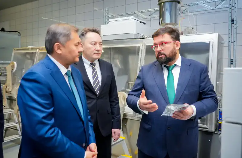 Саясат Нурбек посещение университетов России сотрудничество с Сколковским институтом сетевой образовательный кампус химическая инженерия Актобе