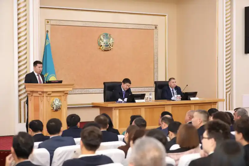 На сессии маслихата обсудили направления развития Мангистау на 2026–2028 годы (6)