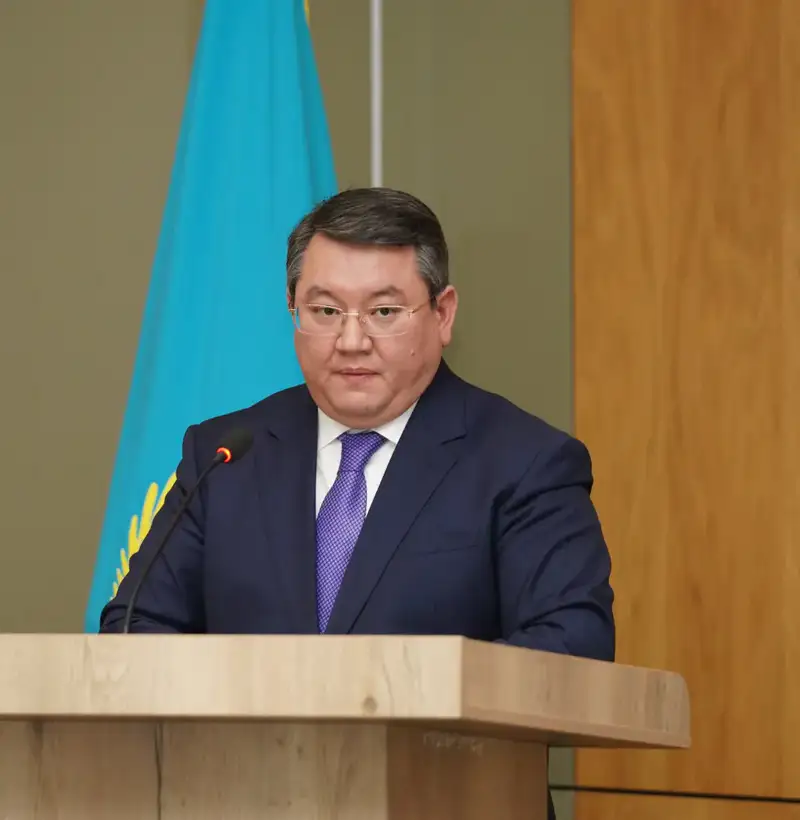 Технологическая трансформация в Туркестане: обсуждение приоритетных направлений с советником Президента Актобе