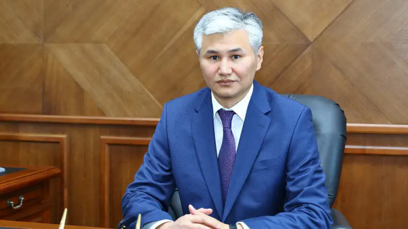 Аким Улытау объяснил причины оттока населения: "Я тоже когда-то уезжал" Актобе