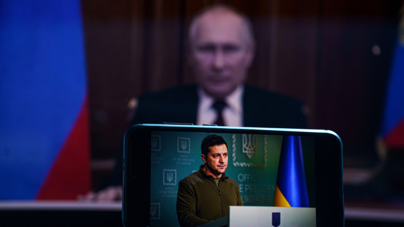 Путин и Зеленский могут провести телефонный разговор впервые с 2020 года, сообщает источник. Актобе
