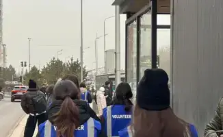 Волонтеры столицы проводят акцию по профилактике лудомании, распространяя информационные материалы