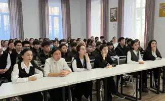 В Уральске прошла встреча по акции «Таза Қазақстан» в Ж.Досмухамедовском колледже