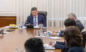 Обсуждение новых механизмов финансирования частных школ на совещании по вопросам образования