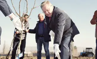 В Казахстане открыт первый крупный проект по развитию интенсивного садоводства с участием России