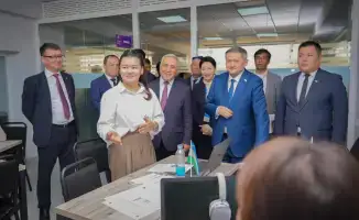 Министр науки и высшего образования Казахстана ознакомился с работой Чирчикского филиала ЮКИУ