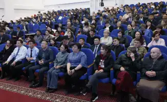 Обсуждение социально-экономического развития и цифровизации в Кербулакском районе с участием советника президента Малик Отарбаева