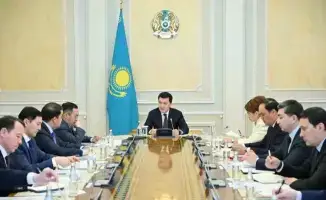 Мосты согласия: Ерлан Карин задает курс на межэтническое единство в 2026 году