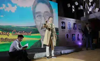Сияние талантов: Ербол Карашукеев чествует победителей II республиканского литературного конкурса «Асқақ рухты Әулиеата»