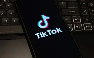 TikTok завершает многолетние судебные разбирательства, продавая американское подразделение совместному предприятию с американскими инвесторами.
