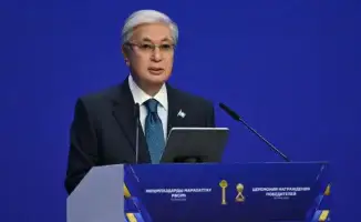Токаев учредил специальную награду на церемонии награждения лауреатов премий 'Алтын сапа' и 'Парыз', победителей конкурса 'Лучший'