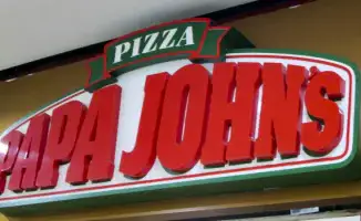 В международной сети пиццерий Papa John’s прокомментировали ситуацию с ресторанами в Казахстане и Кыргызстане. Представители компании подтвердили, что в настоящее время происходит процесс оптимизации бизнеса в этих странах. В частности, они отметили, что 