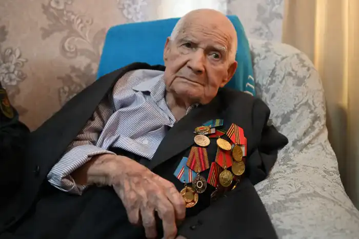 100 лет и одна связь: поздравляем фронтовика! Актобе