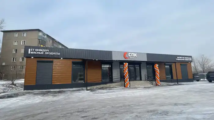 В Караганде открылся социальный павильон с продукцией фермеров Каркаралинского района Актобе
