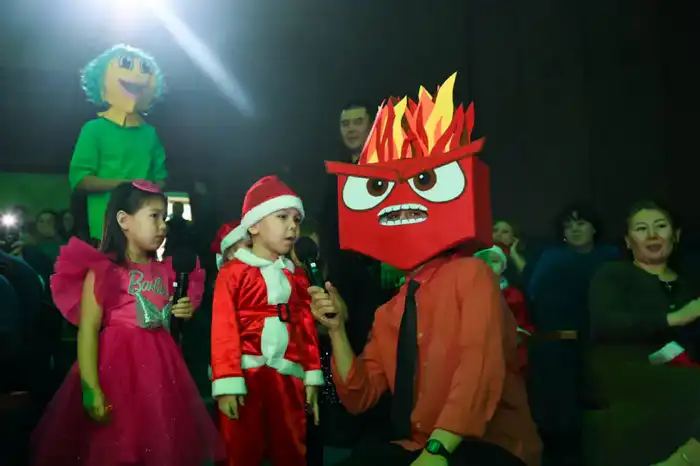 Военнослужащие Казахстана организовали новогодние мероприятия для более чем 47 тысяч детей в гарнизонах страны Актобе