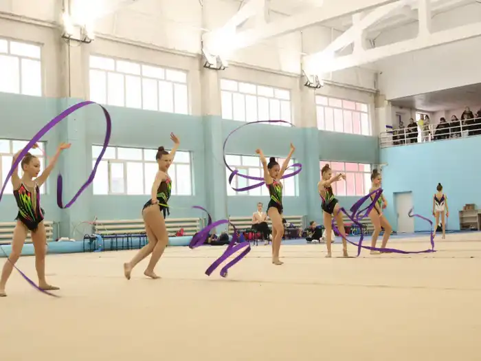 В Усть-Каменогорске гимнастки закружили в танце грации на чемпионате ВКО Актобе
