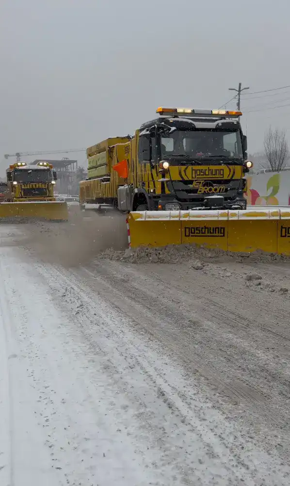 Алматы: вывезено 11 250 кубометров снега Актобе