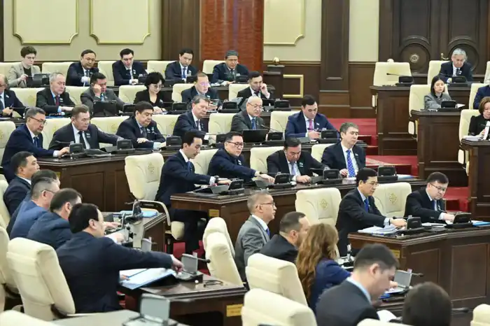 Казахстан и Китай инициируют значительное сотрудничество в сфере возобновляемой энергетики с инвестициями в 2,2 млрд долларов Актобе