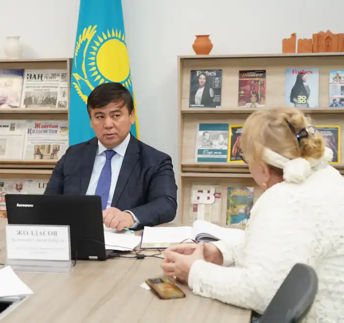 ПЕРВЫЙ ЗАМЕСТИТЕЛЬ АКИМА ТУРКЕСТАНСКОЙ ОБЛАСТИ ВНИМАТЕЛЬНО ВЫСЛУШАЛ ПРОБЛЕМЫ ГРАЖДАН Актобе