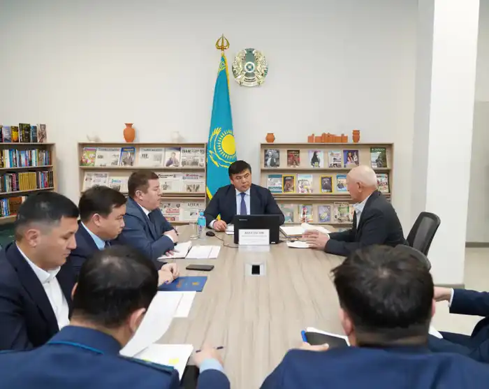 ПЕРВЫЙ ЗАМЕСТИТЕЛЬ АКИМА ТУРКЕСТАНСКОЙ ОБЛАСТИ ПРОВЕЛ ЛИЧНЫЙ ПРИЕМ ГРАЖДАН (3)