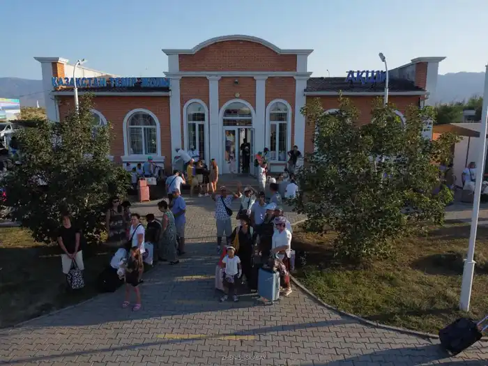 В области Жетісу на побережье Алаколя усилят санитарное содержание и туристическую инфраструктуру (7)