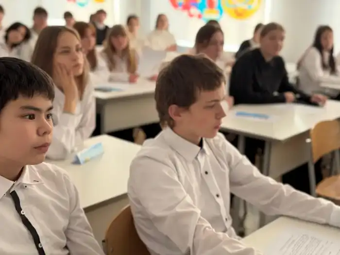 Подростки Риддера обучаются основам безопасности в интернете для предотвращения киберугроз Актобе