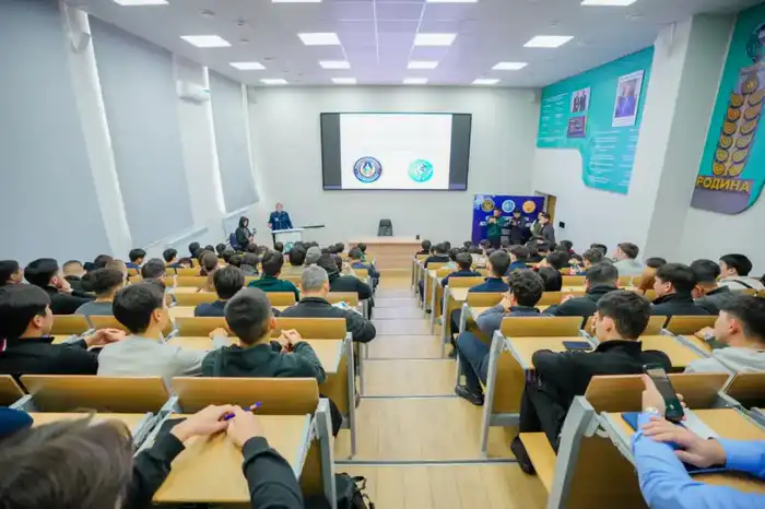 Выставка в Астане освещает опасности наркотиков для молодежи и формирует антинаркотическую позицию Актобе