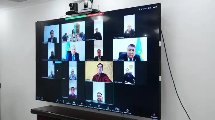 Проведено совещание по проводимым работам на осушенном дне Аральского моря (4)