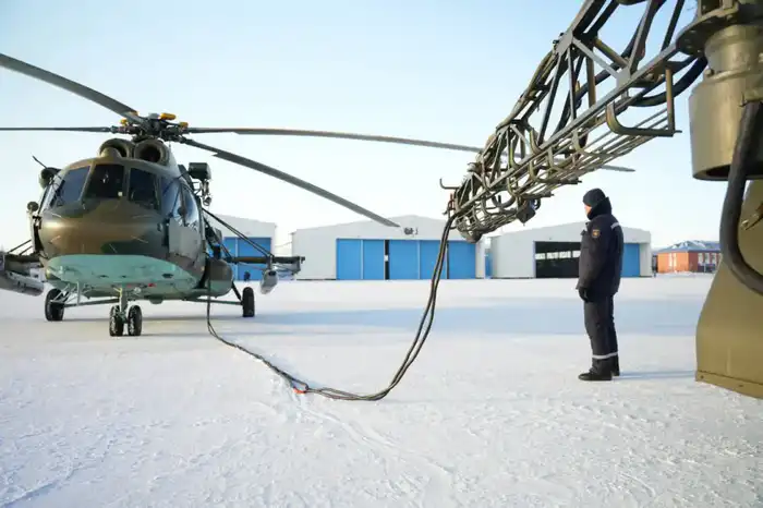 Более 12 тысяч часов налета: военные летчики начали учебно-тренировочные полеты (2)