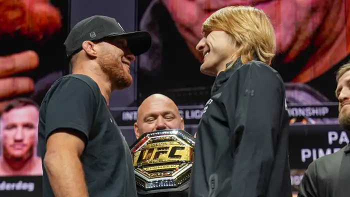 Казахстанцы готовятся к UFC 324: как бой за титул чемпиона в лёгком весе объединяет фанатов MMA Актобе