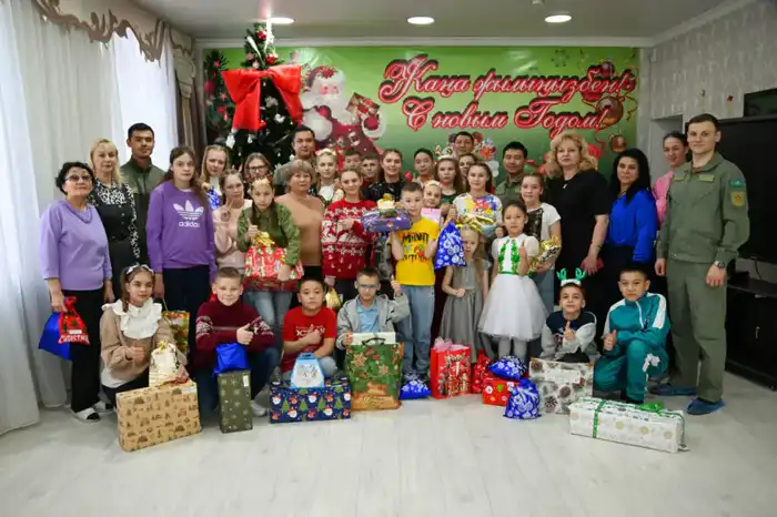 В Вооруженных силах новогодними мероприятиями было охвачено более 47 тысяч детей военнослужащих (6)