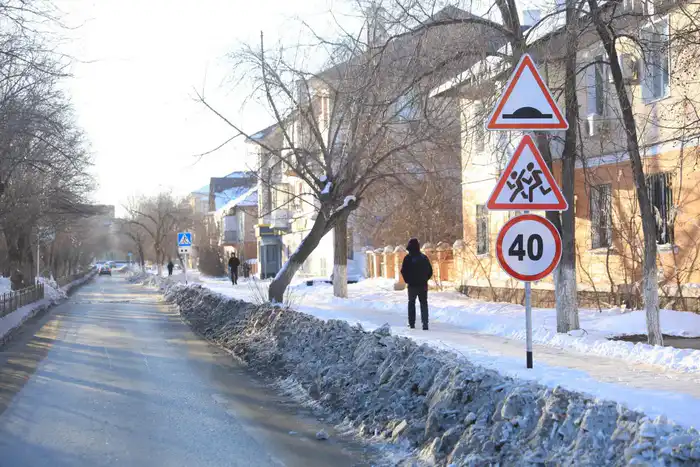 Зимние испытания: Аким области на страже безопасности тротуаров Есет батыра Актобе