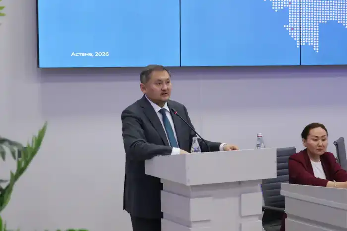 Программа AI-Sana обучение искусственному интеллекту 100 тысяч студентов Актобе