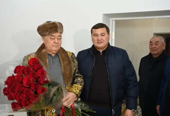85-летие Жарылкасына Шарипова и поздравления местных властей Актобе