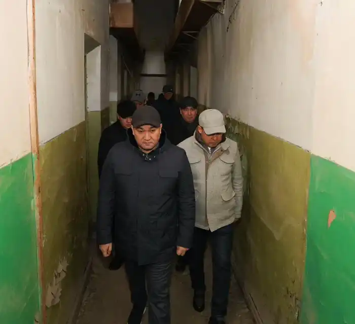 ИЗУЧЕН ПЛАН ПО ПРЕВРАЩЕНИЮ ПРИВОКЗАЛЬНОЙ ТЕРРИТОРИИ ТУРКЕСТАНА В ТУРИСТИЧЕСКУЮ ЗОНУ (3)