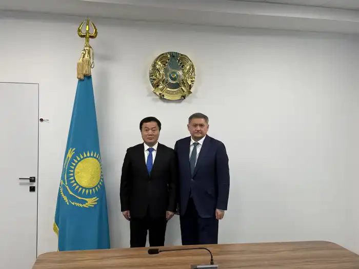 Министр науки и высшего образования встретился с делегацией компании Shengtai Biotech (5)