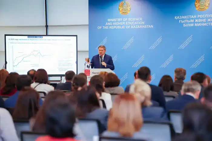 Министр науки встретился с астанчанами Актобе