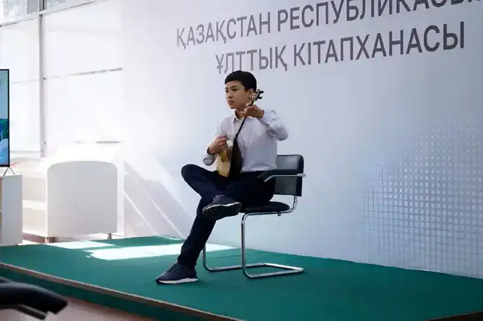 Национальные ценности обсудили на круглом столе в Алматы (2)