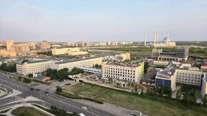 СТОЛИЦА — МЕГАПОЛИС, ГДЕ СОЧЕТАЕТСЯ СОВРЕМЕННАЯ МЕДИЦИНА И ПЕРЕДОВЫЕ ТЕХНОЛОГИИ. (3)