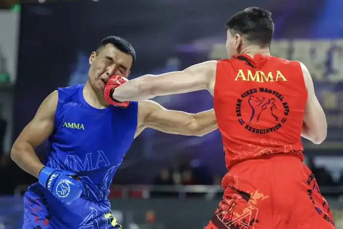 Казахстанский военнослужащий одержал победу на чемпионате Азии по ММА Актобе