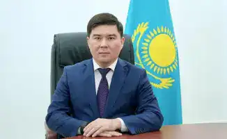 Назначение Асхата Кожумова на пост руководителя Информационно-аналитического центра охраны окружающей среды и его возможное влияние на экологическую политику Казахстана
