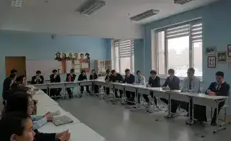 Актау: обсуждение электоральных принципов для доверия