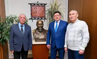 В поисках корней: Аким области и ученые исследуют культурные глубины региона