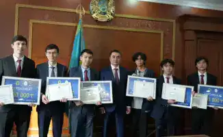 В Карагандинской области наградили бронзовых призёров Международной Жаутыковской олимпиады
