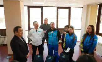 Аким Акмолинской области поддерживает лыжниц перед зимними Олимпийскими играми в Италии