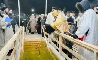 Ледяное очищение: крещенские купания в Астане