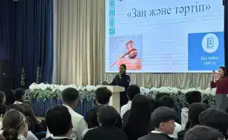 В Астане гимназия №90 провела мероприятие о юридических специальностях в рамках проекта «Школа юстиции»