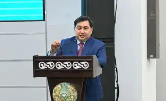 Дархан Жазыкбай встретился с представителями министерств для обсуждения развития госслужбы в Казахстане
