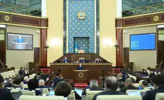 Мажилис одобрил два законопроекта в сфере транспорта и авиации в первом чтении